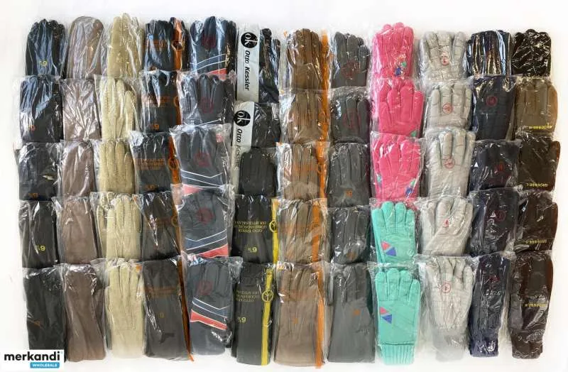 250 pares de guantes universales, remanentes al por mayor