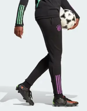 Adidas Pantalón entrenamiento FC Bayern Tiro 23