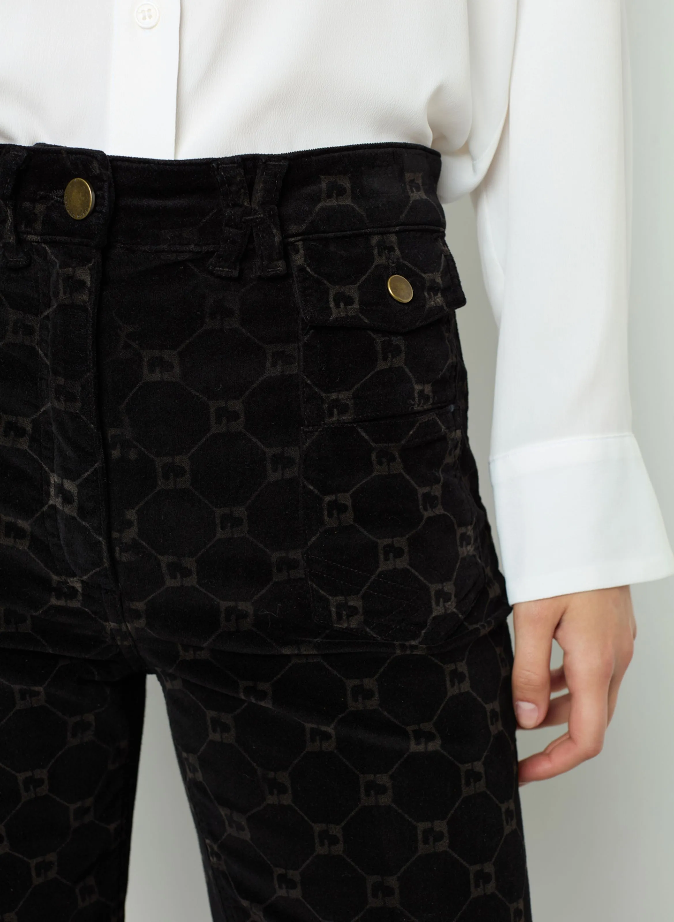ANNA  PANTALóN FLARE DE MEZCLA DE ALGODóN EN NEGRO