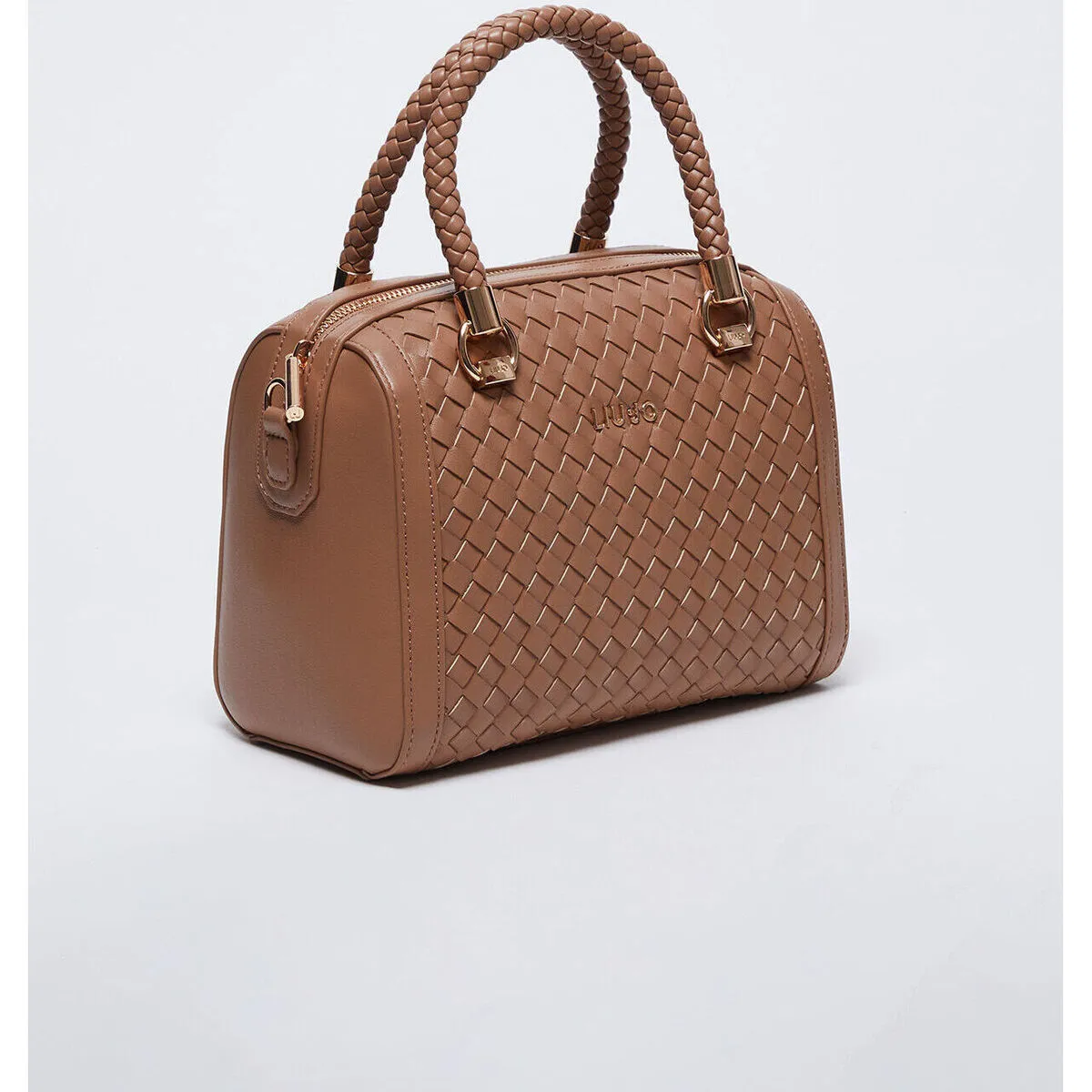 Bolso de mano trenzado