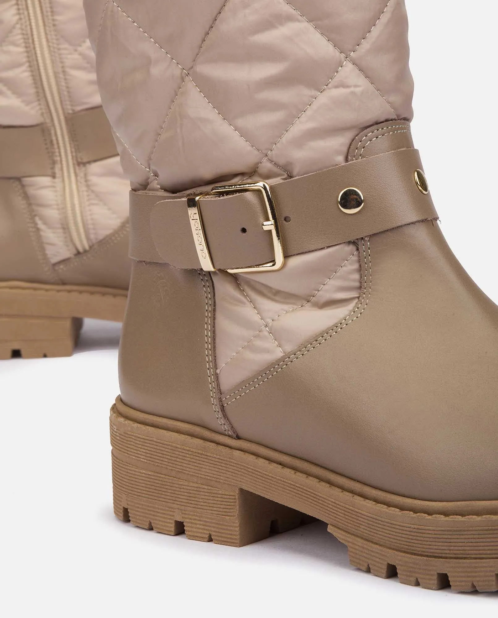 BOTíN PLANO BERNA003 BEIGE