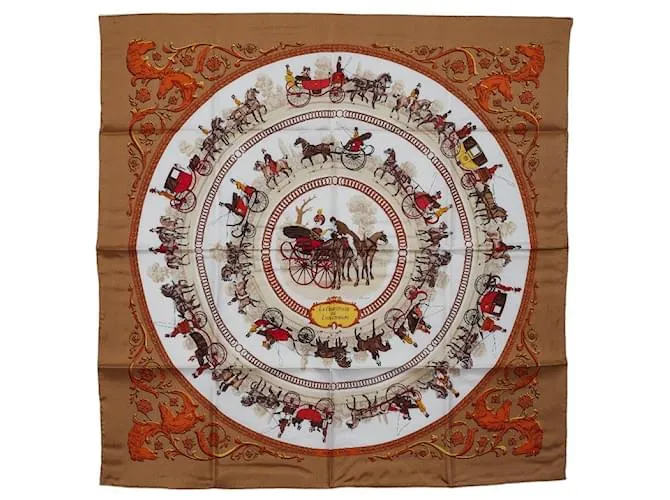 Bufanda de seda Hermès 88,5 cm x 88,5 cm LA PROMENADE DE LONGCHAMPS en muy buen estado Castaño 