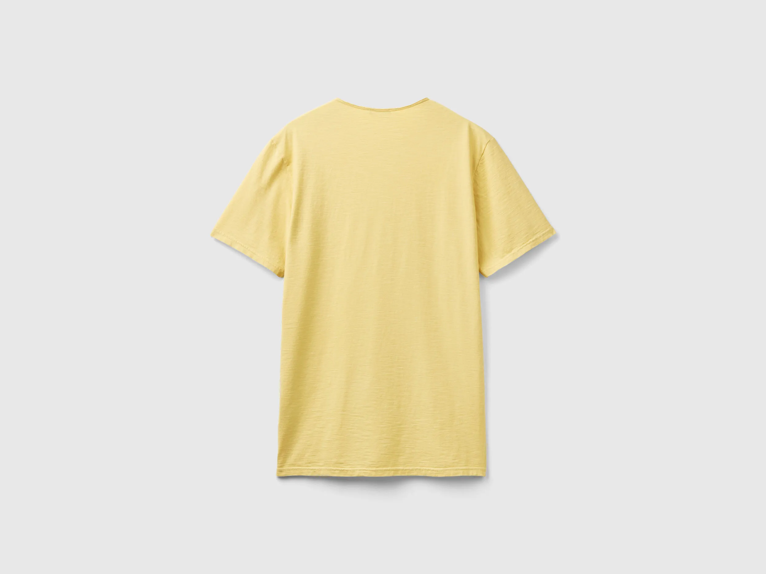 Camiseta amarillo pastel de algodón flameado