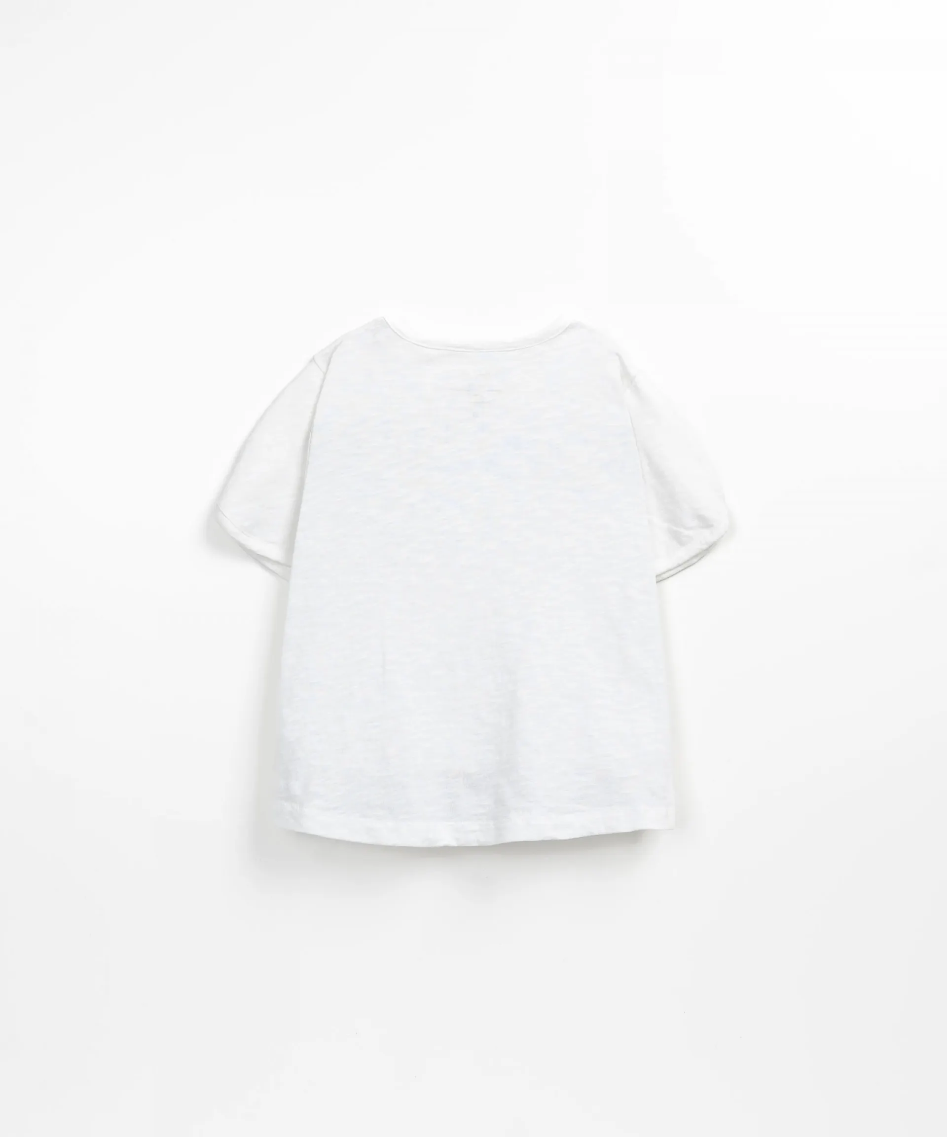Camiseta con espalda más larga | Textile Art