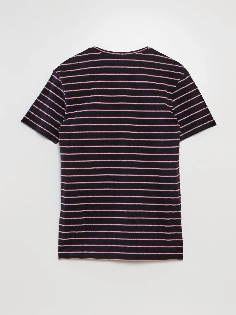 CAMISETA CON ESTAMPADO DE RAYAS  AZUL