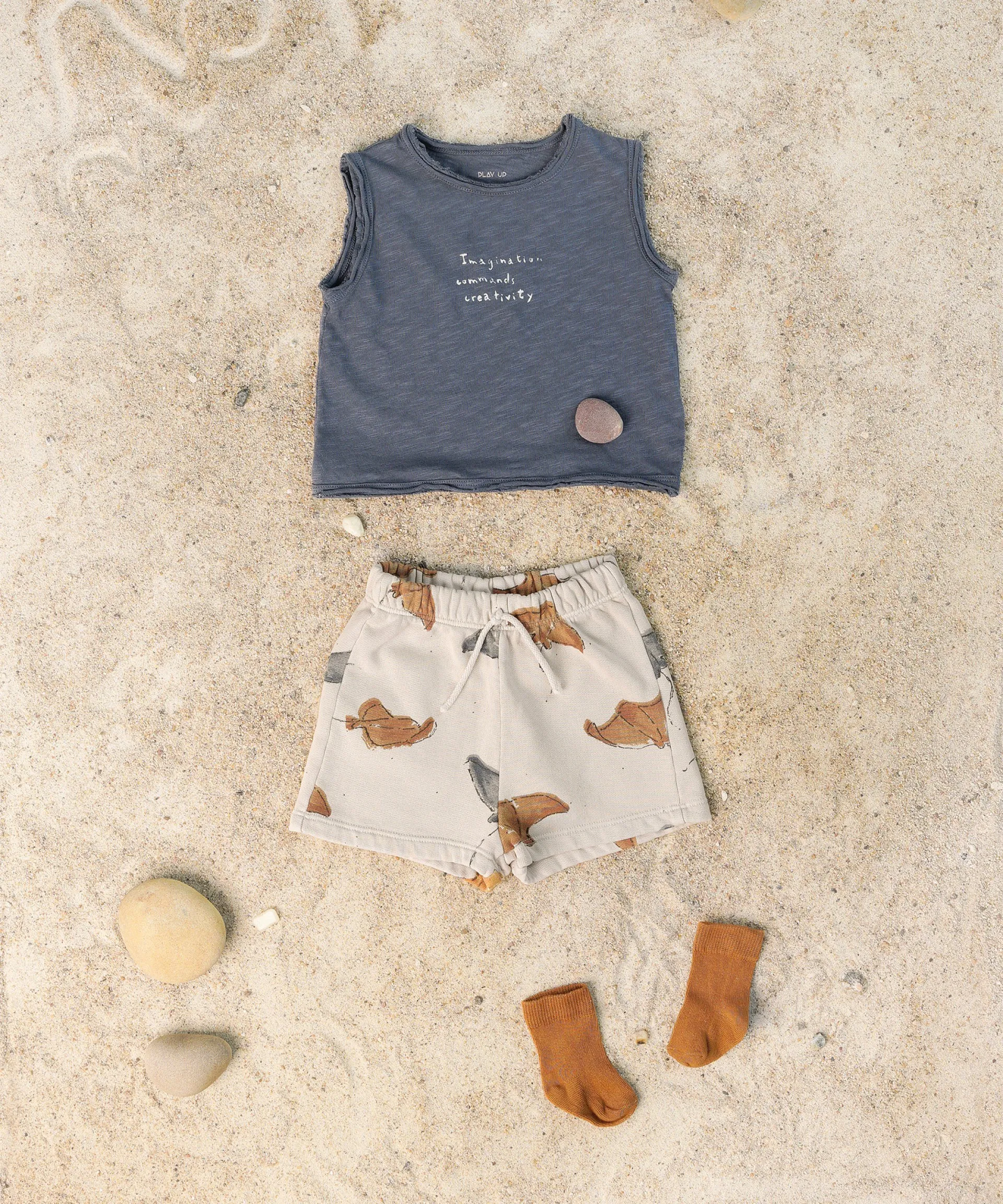 Camiseta con frase en el pecho | Textile Art