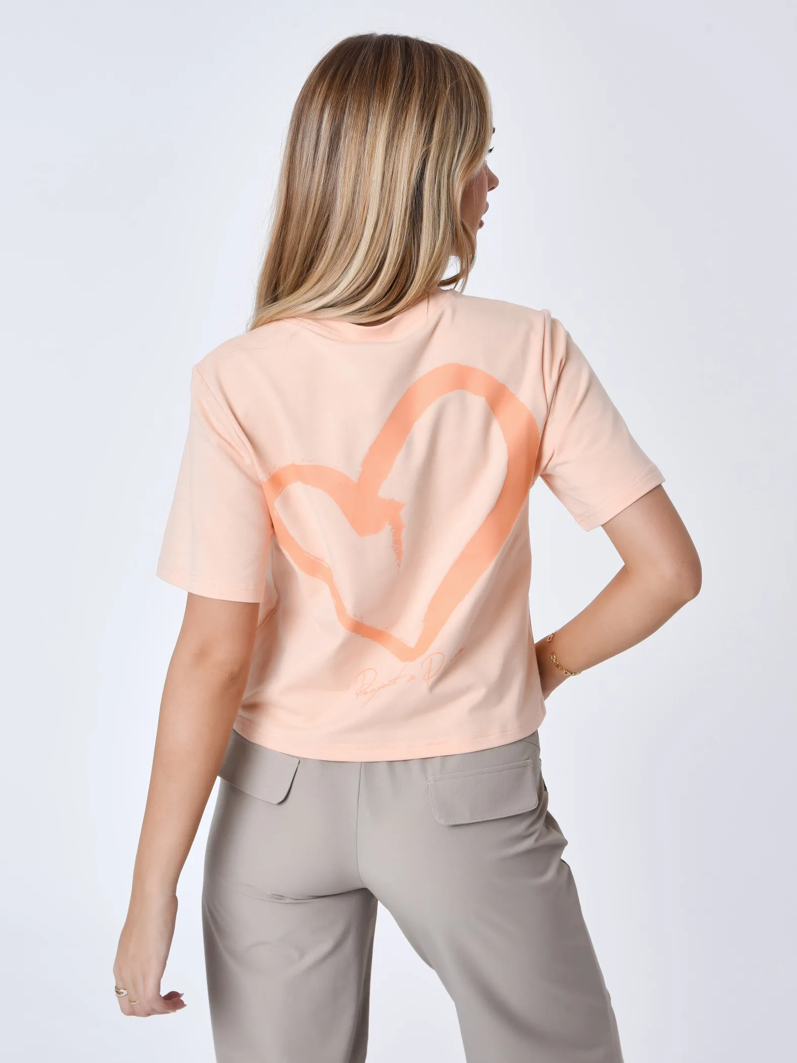 Camiseta corta grande Logotipo del corazón