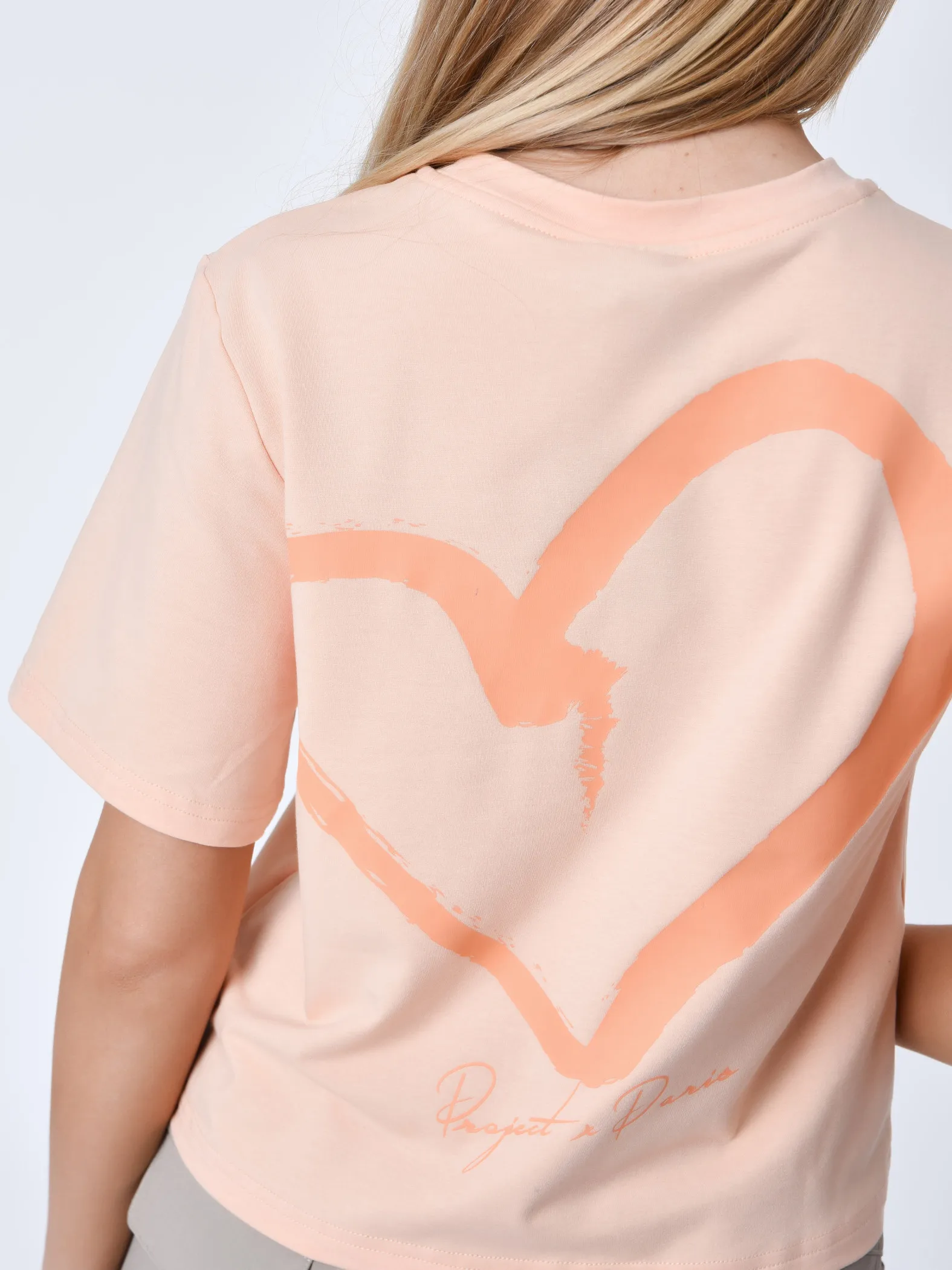 Camiseta corta grande Logotipo del corazón