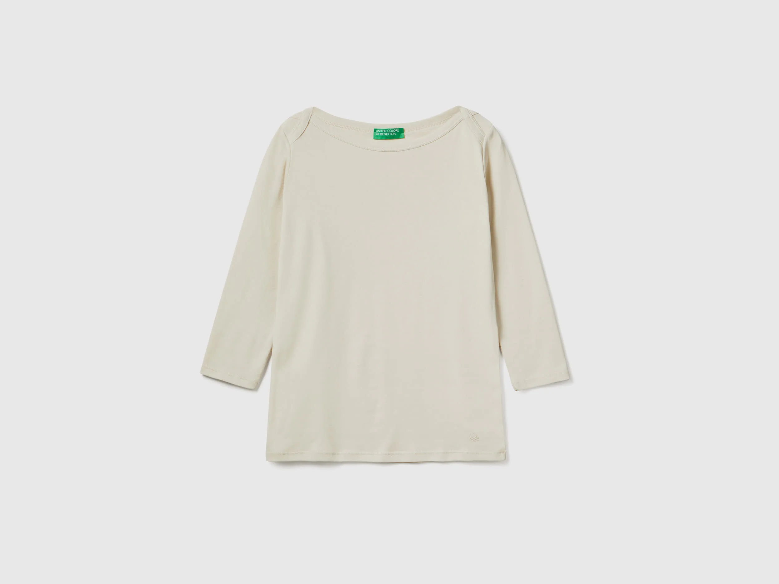 Camiseta de 100 % algodón con escote barco