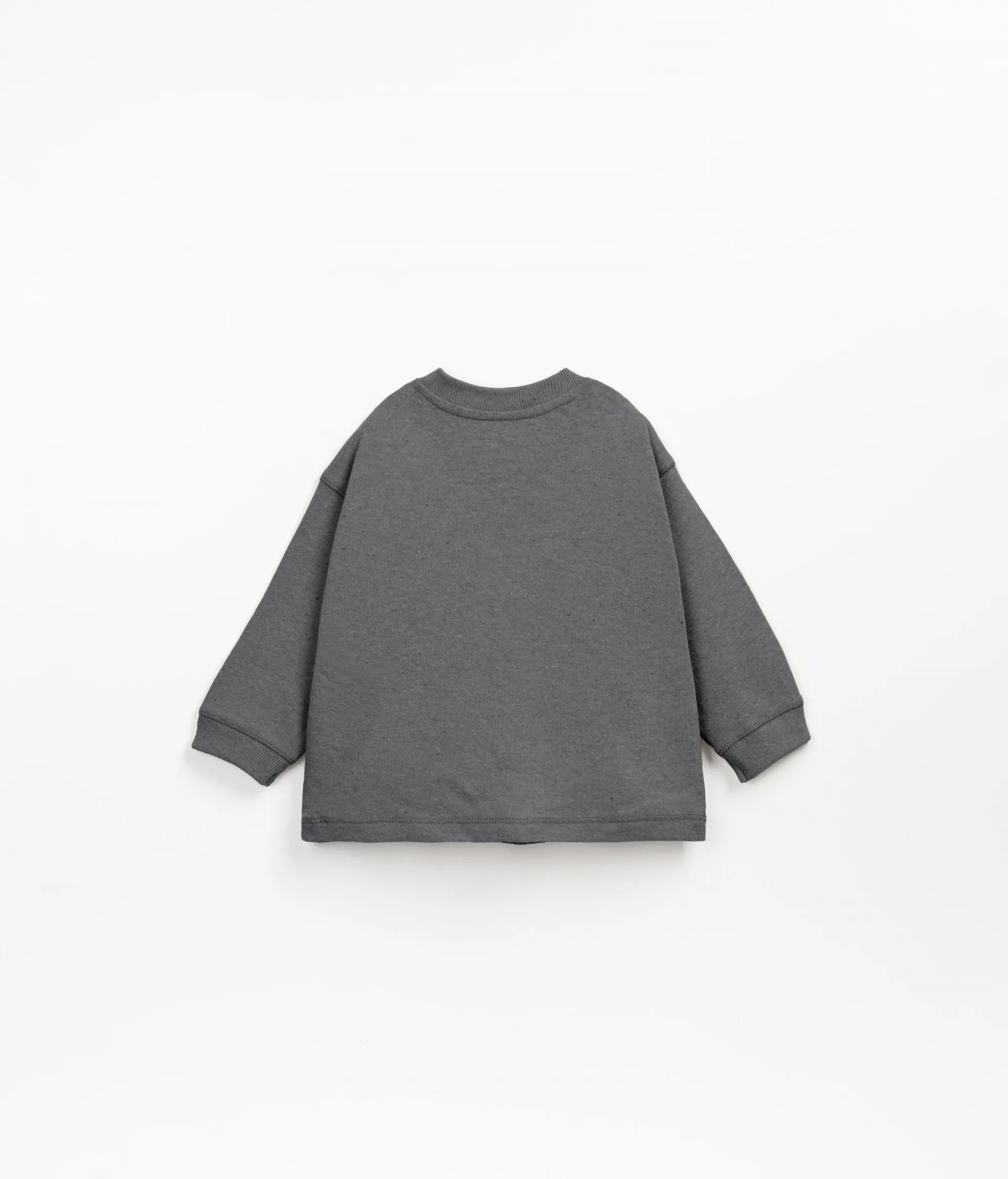 Camiseta de manga larga con botones de coco | Textile Art