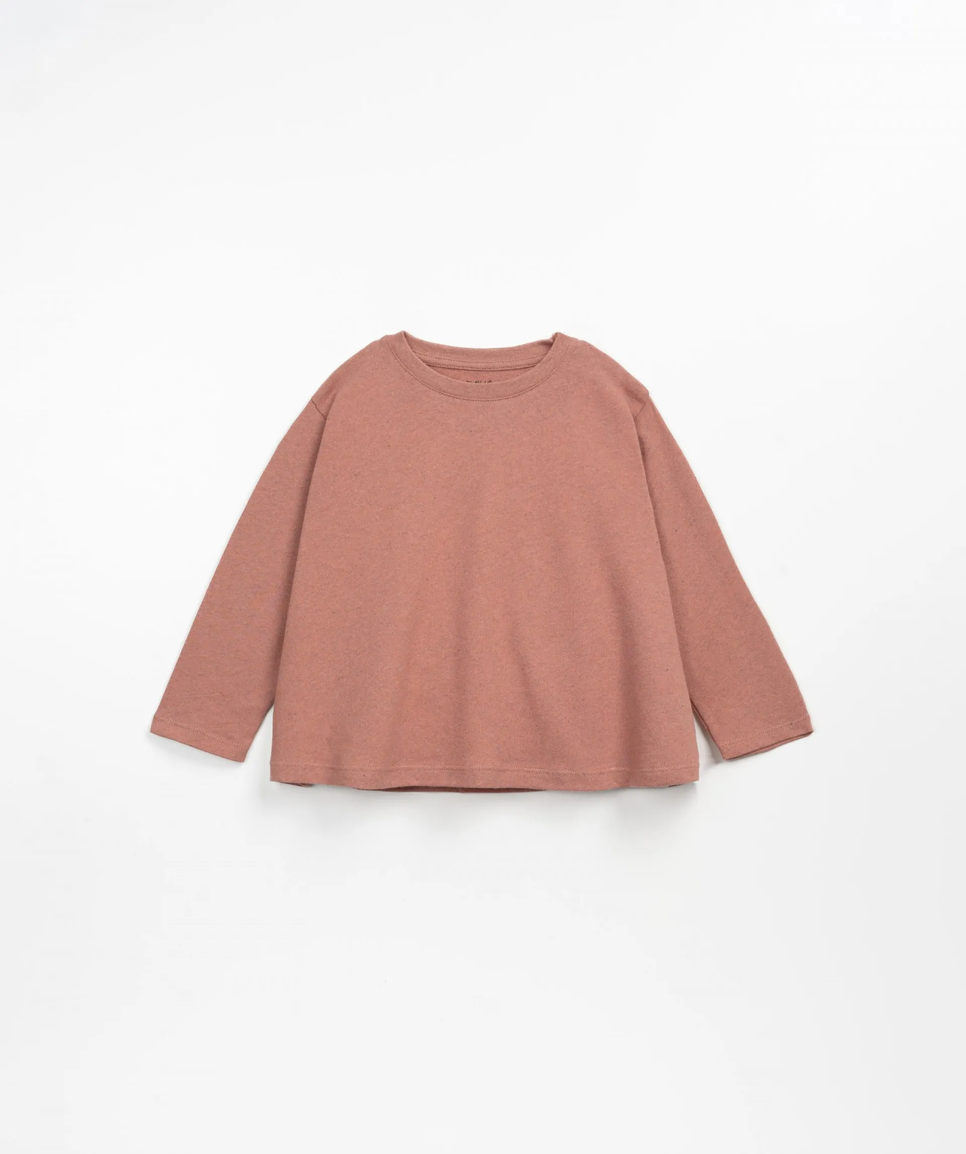Camiseta de punto con fibras recicladas | Textile Art