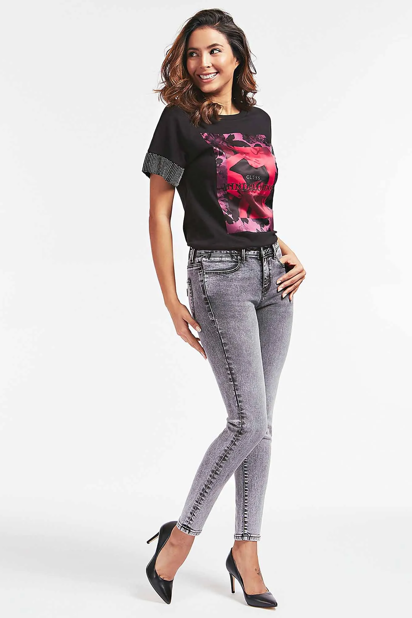 Camiseta para mujer de Guess Jeans – W0YI52K7DN0