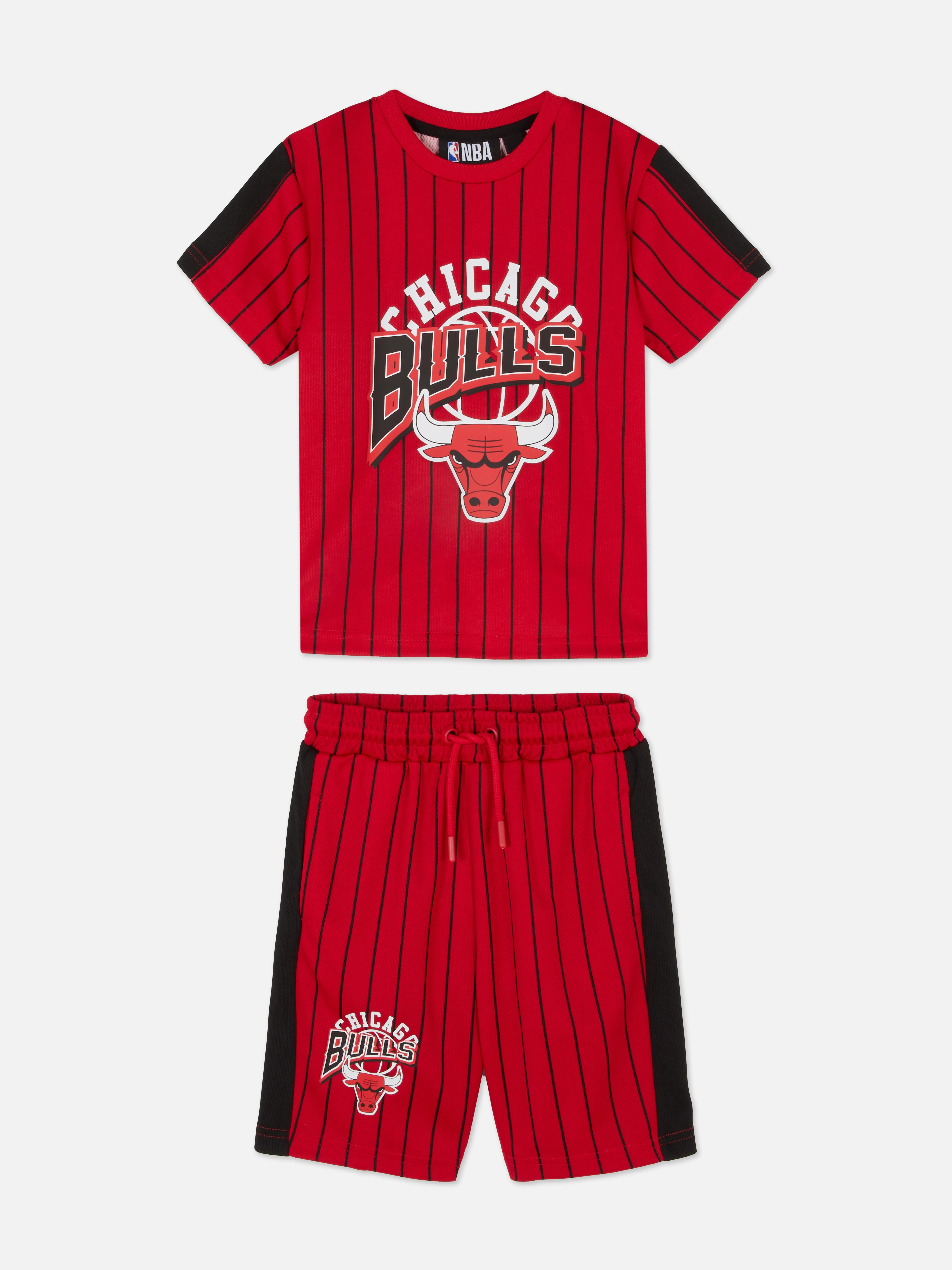 Camiseta y pantalones cortos de los Bulls de la NBA