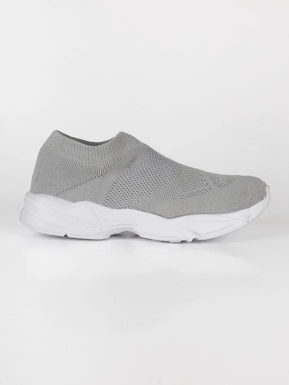Canguro Zapatillas sin cordones de tela