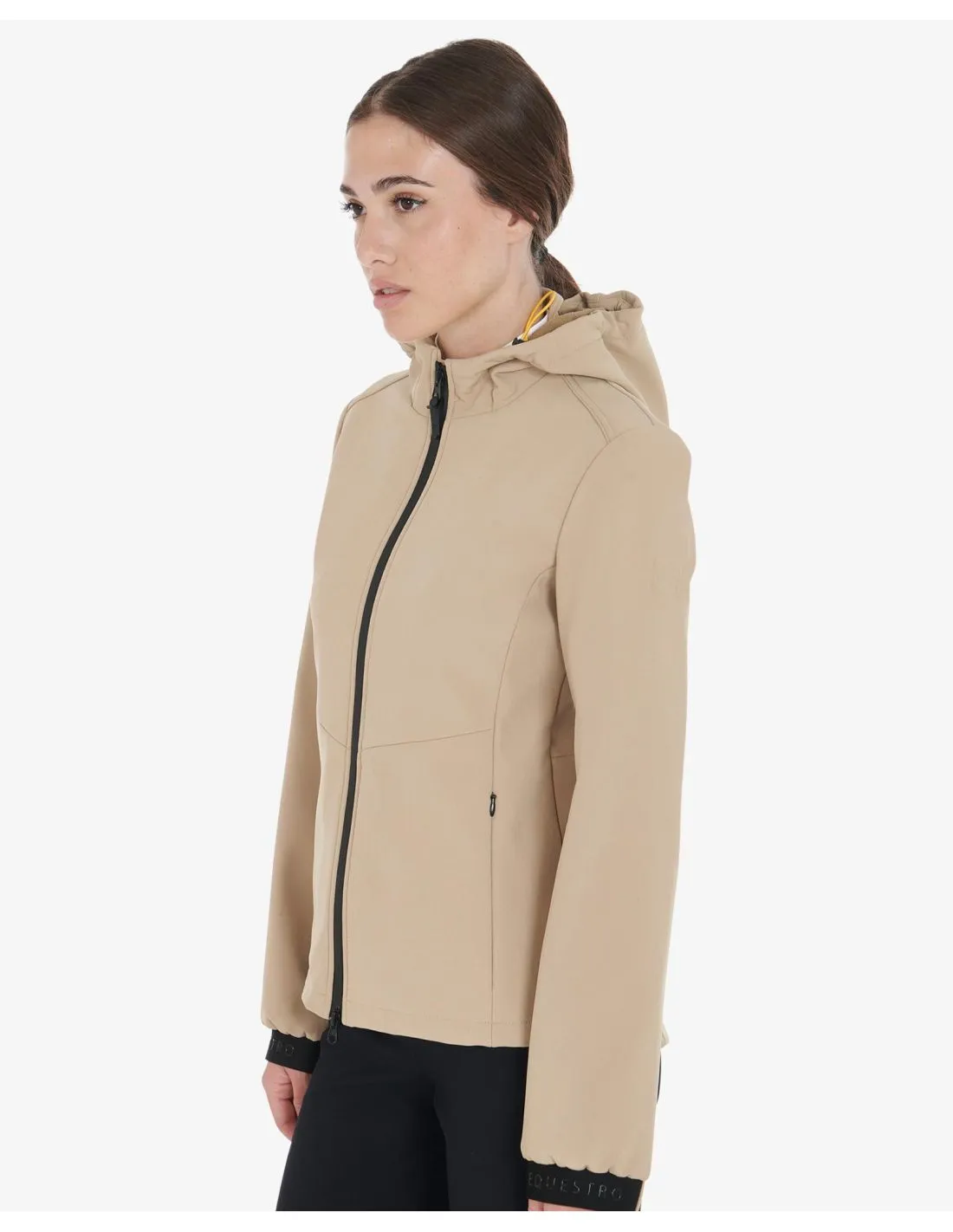 Chaqueta softshell de mujer slim fit con bolsillos ocultos EQUESTRO