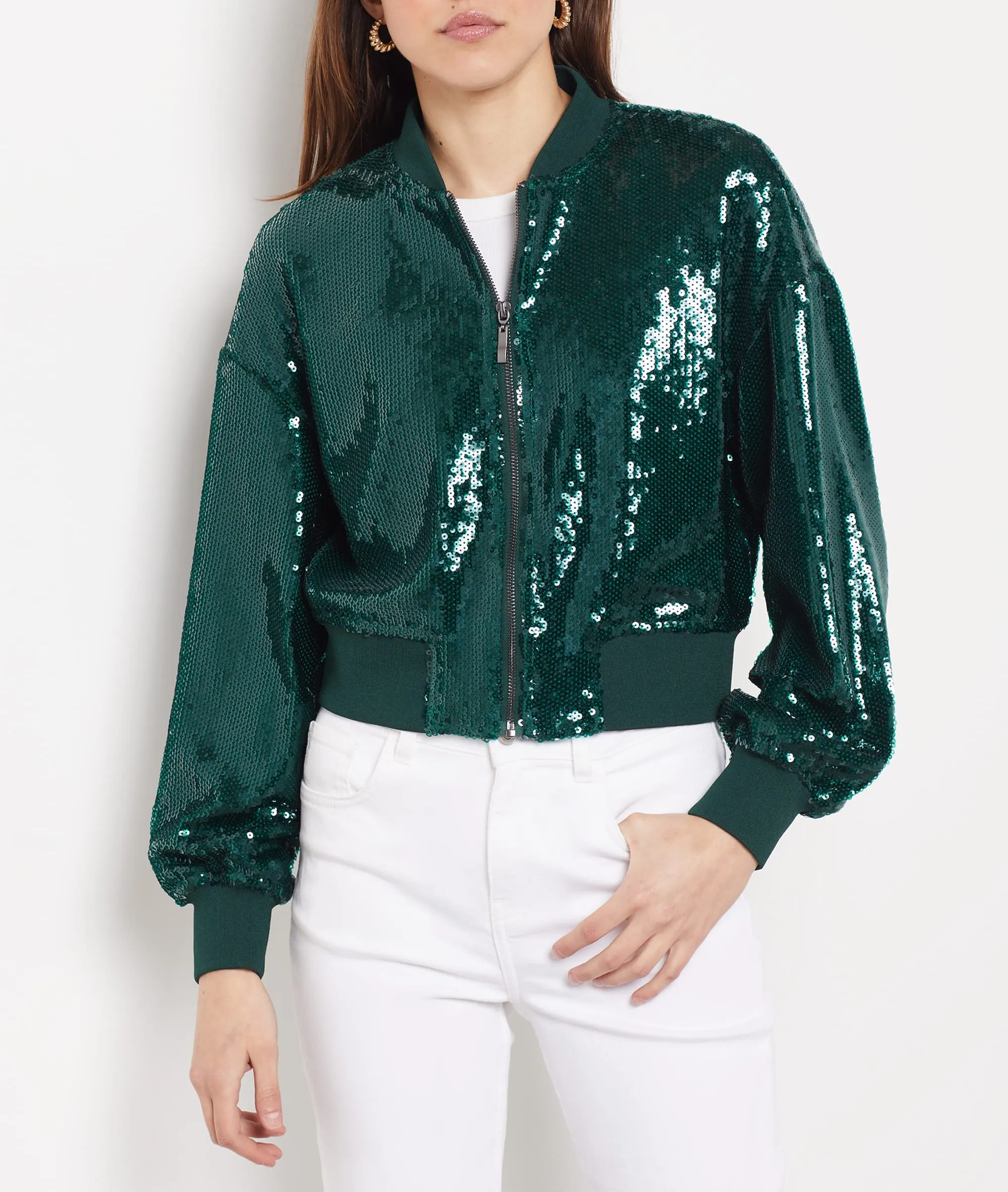 CHAQUETA TIPO BOMBER CON LENTEJUELAS VESTY VERT SAPIN  ETAM