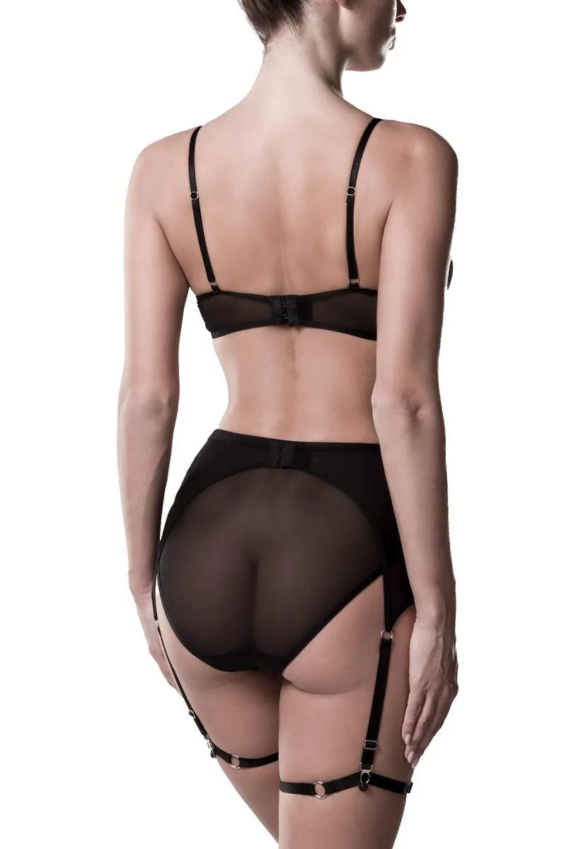 Conjunto elegancia malla fina negro