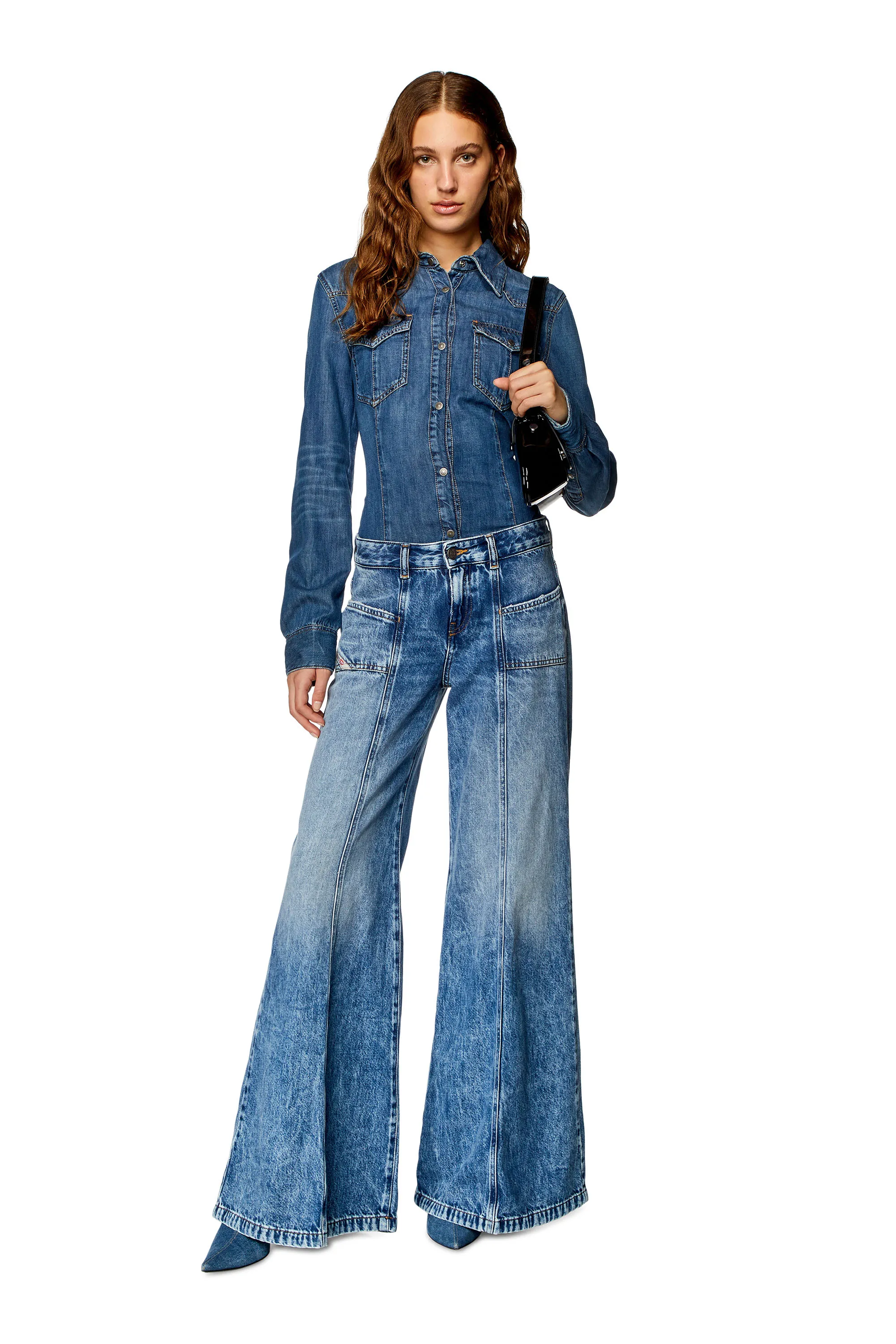 FLARE JEANS DAKII 09H95