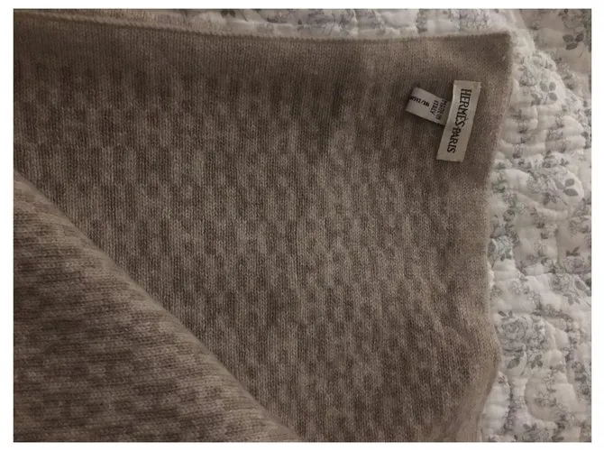 Hermès bufanda forrada Beige 