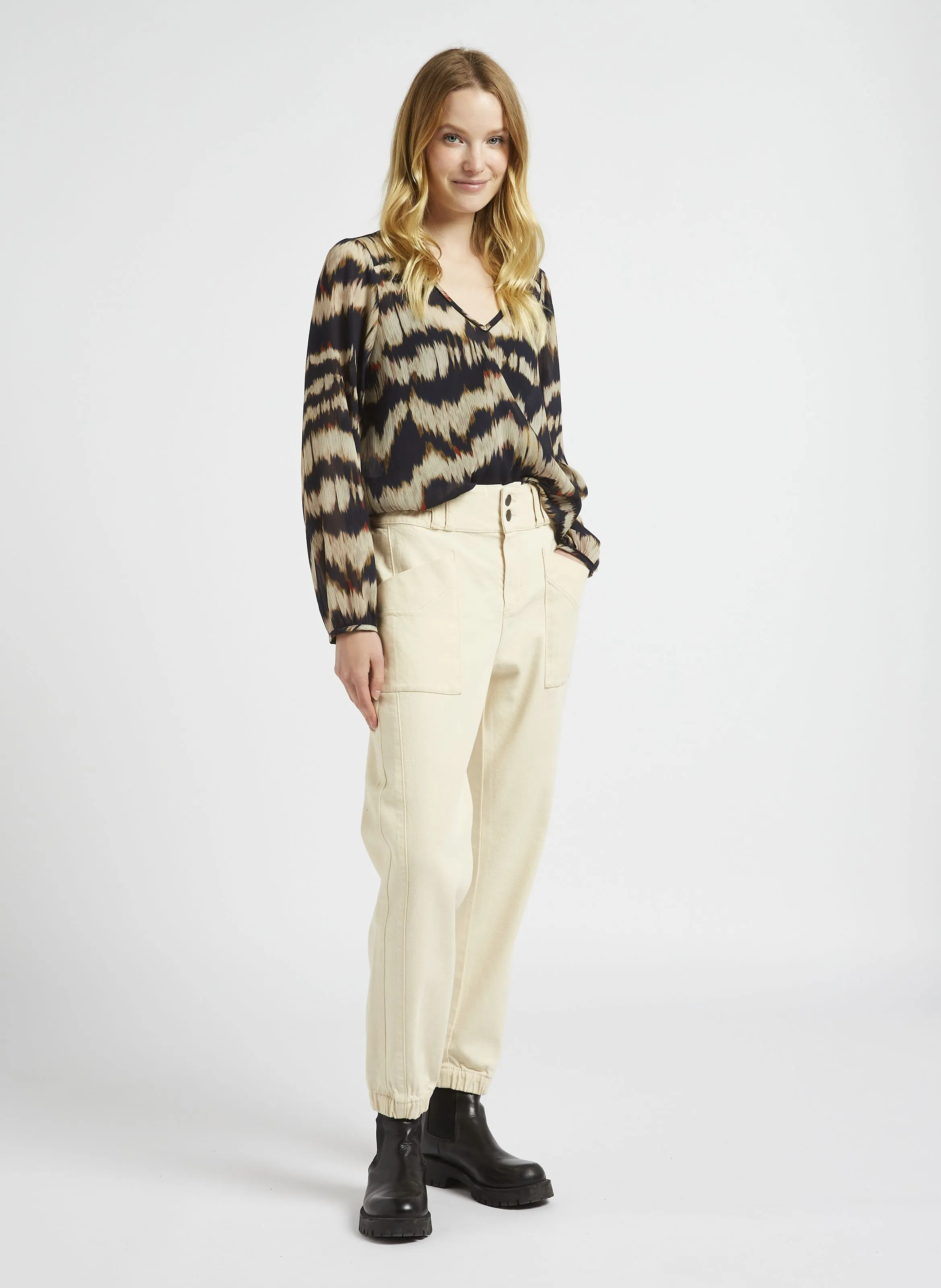 LE CALY  PANTALóN ZANAHORIA DE ALGODóN MEZCLADO EN BLANCO