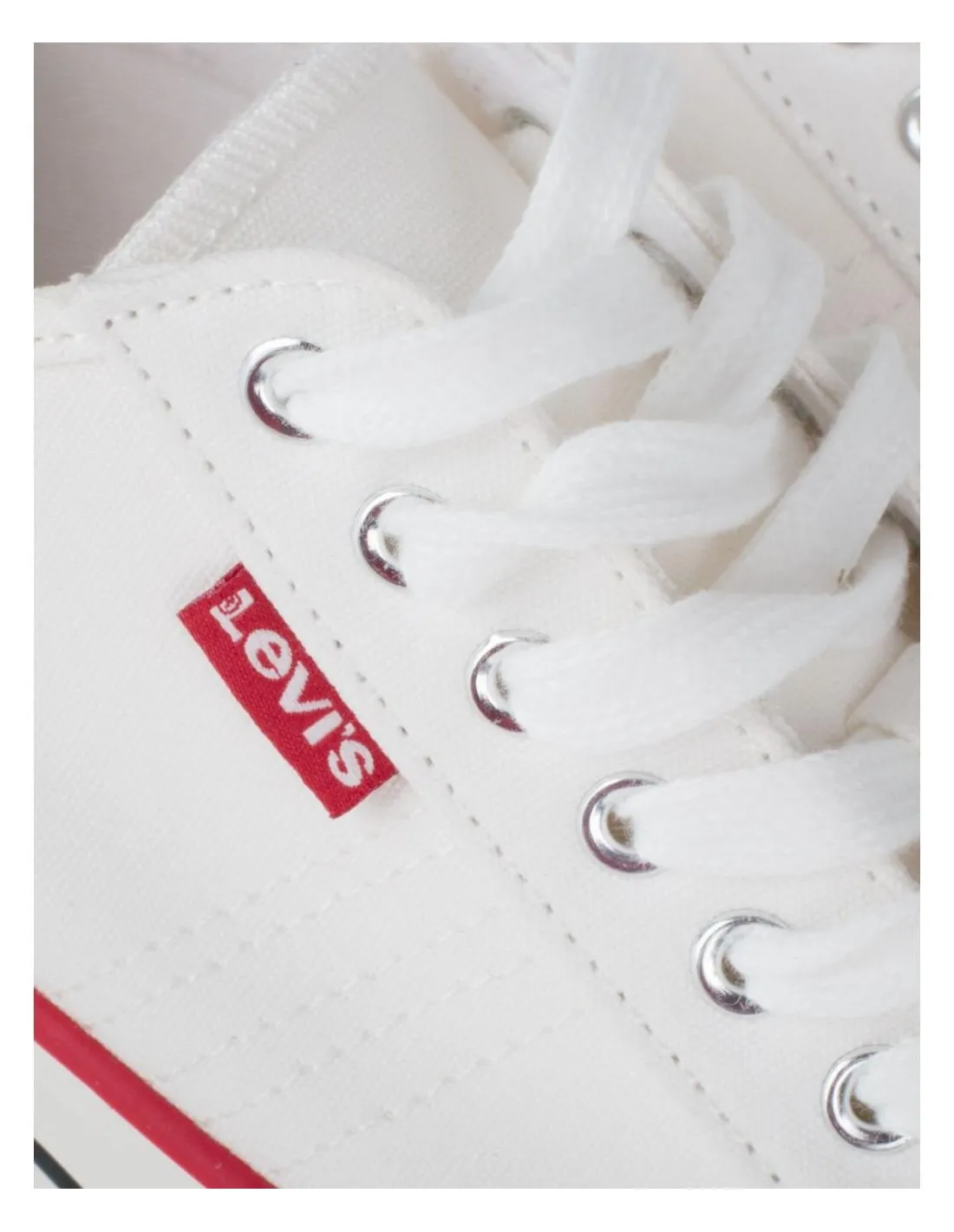 LEVIS Zapatillas Puntera Goma Blancas Hombre