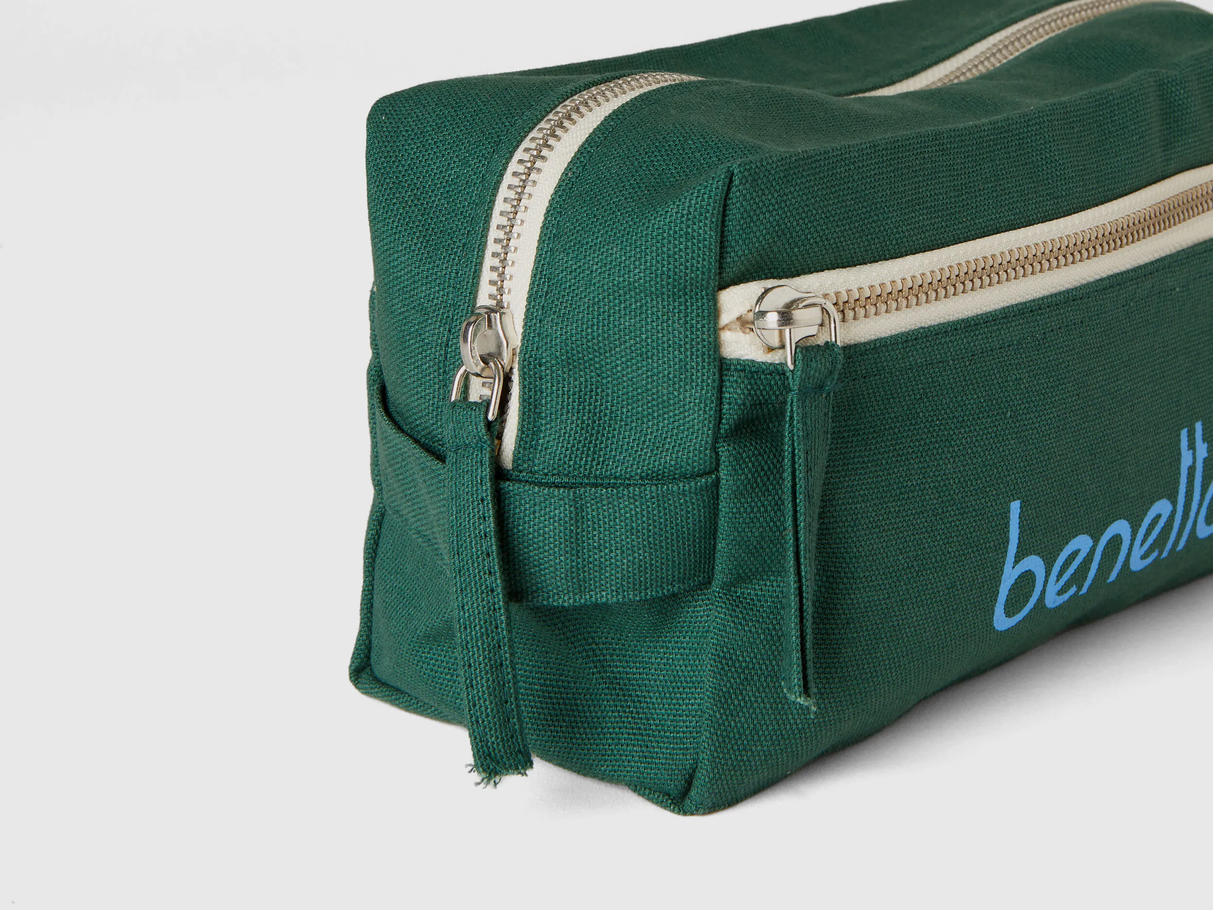 Military green beauty case in pure cotton