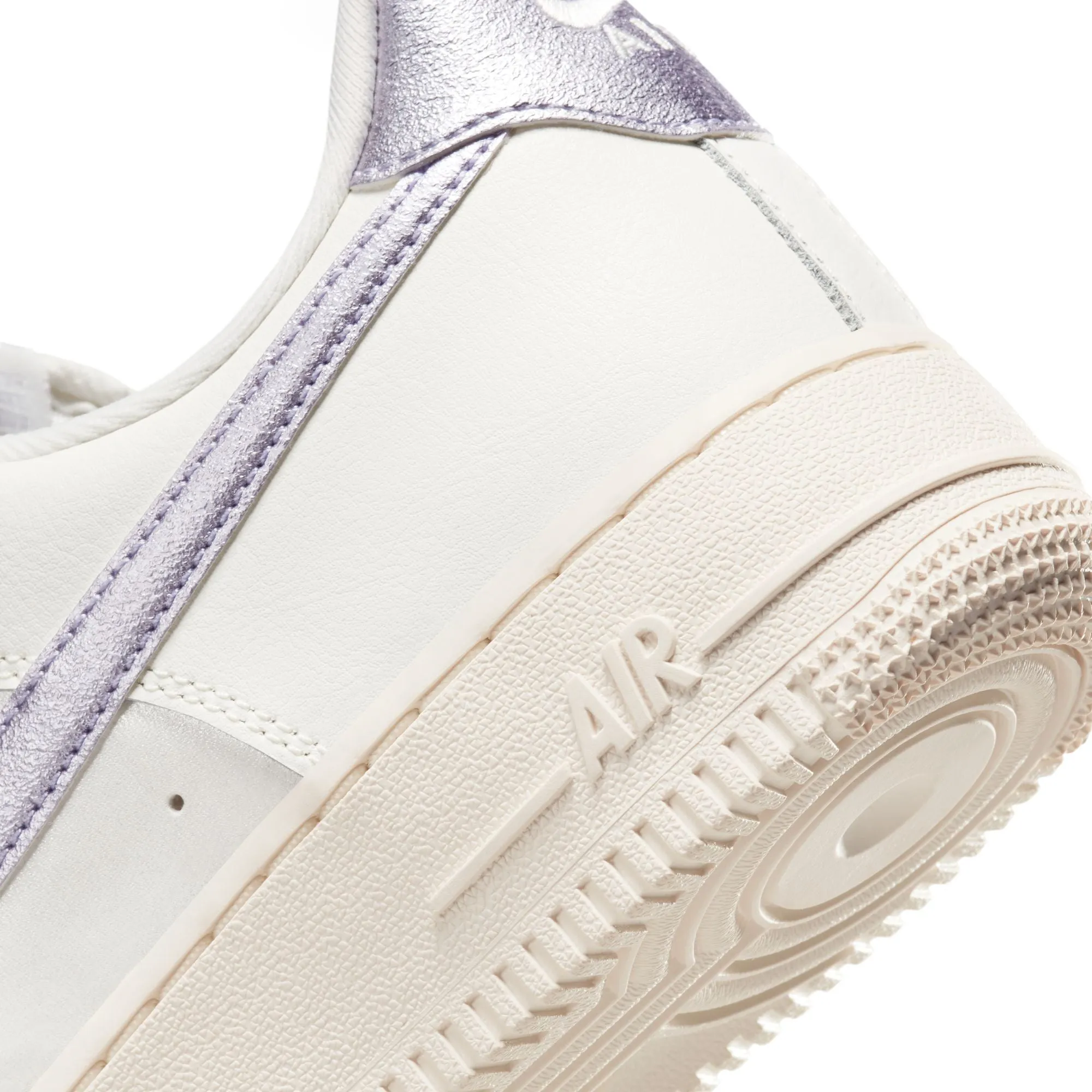 Nike Air Force 1 '07 Sail/Oxygen Purple