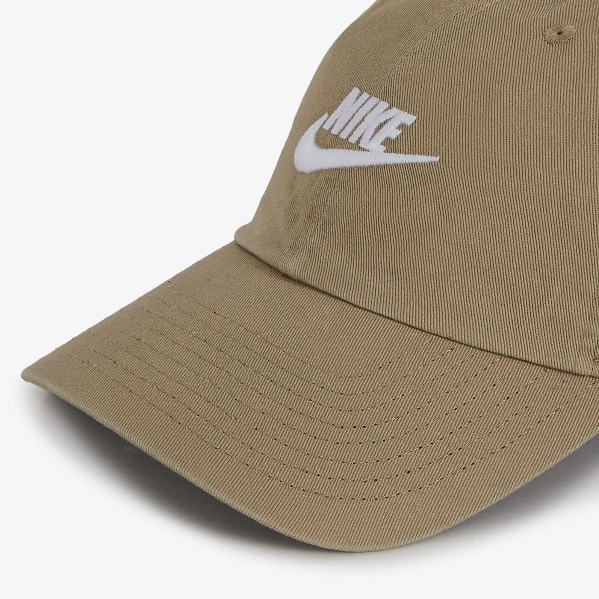 NIKE CASQUETTE CLUB FUTURA