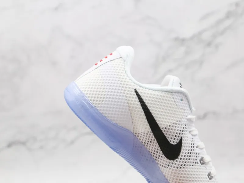 Nike Kobe 11 EM  Modelo 108H
