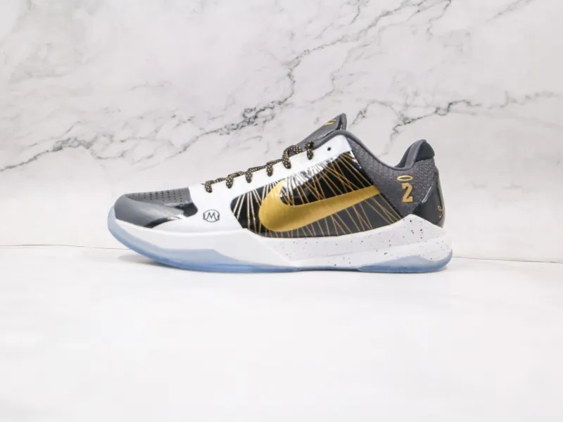 Nike Kobe 11 EM  Modelo 111H