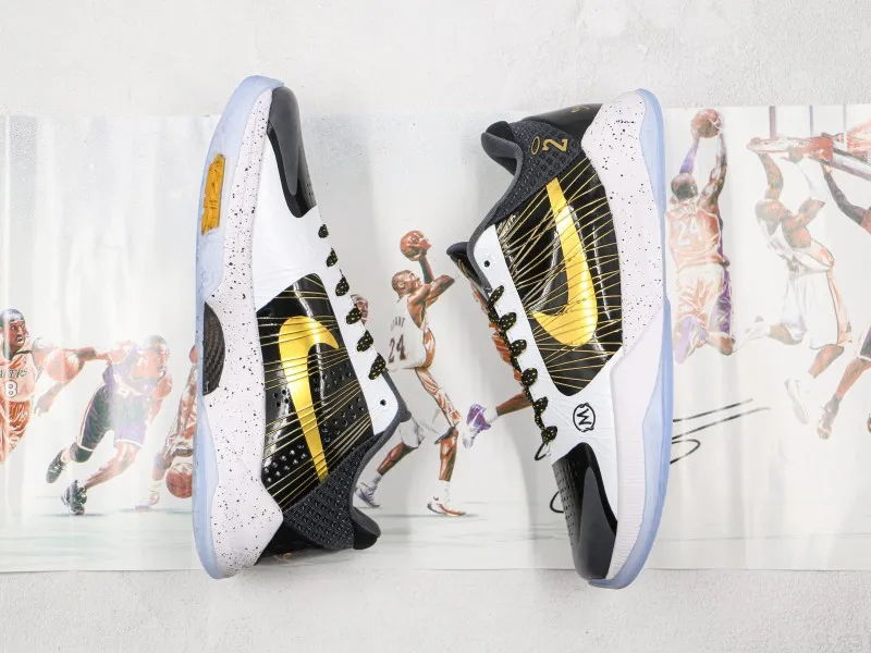 Nike Kobe 11 EM  Modelo 111H