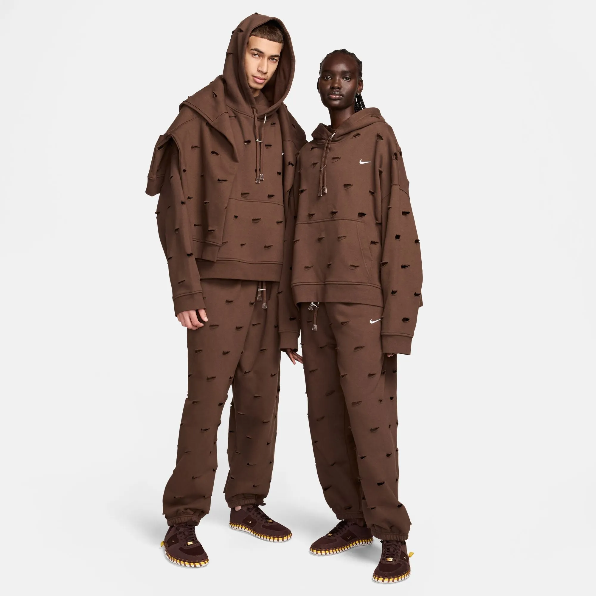 Nike X Jacquemus Nrg He Swoosh Pant Cacao Wow