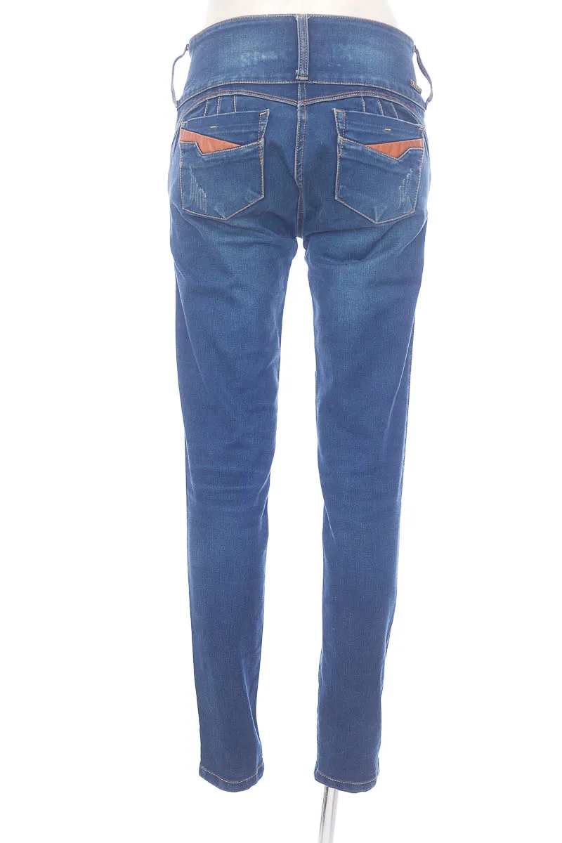 PANTALóN COLOR AZUL  XIXMO JEANS