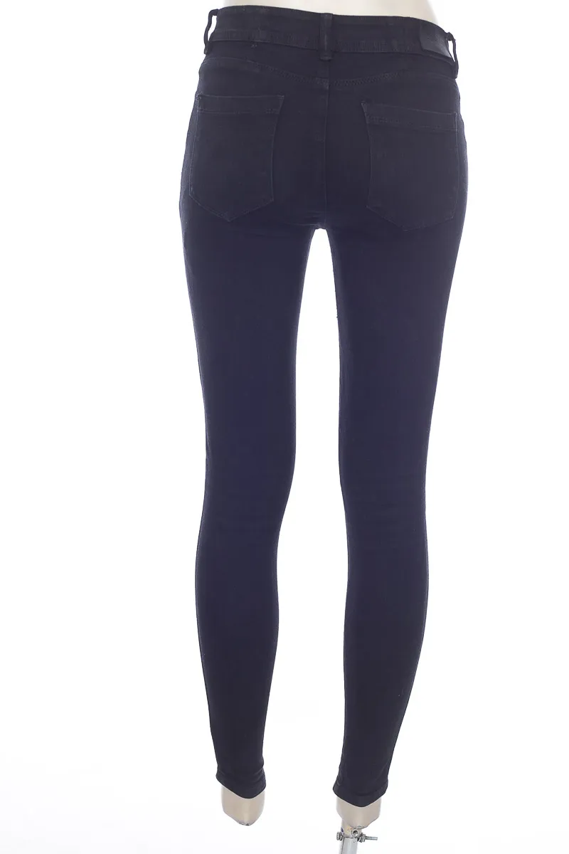 PANTALóN COLOR NEGRO  SYBILLA