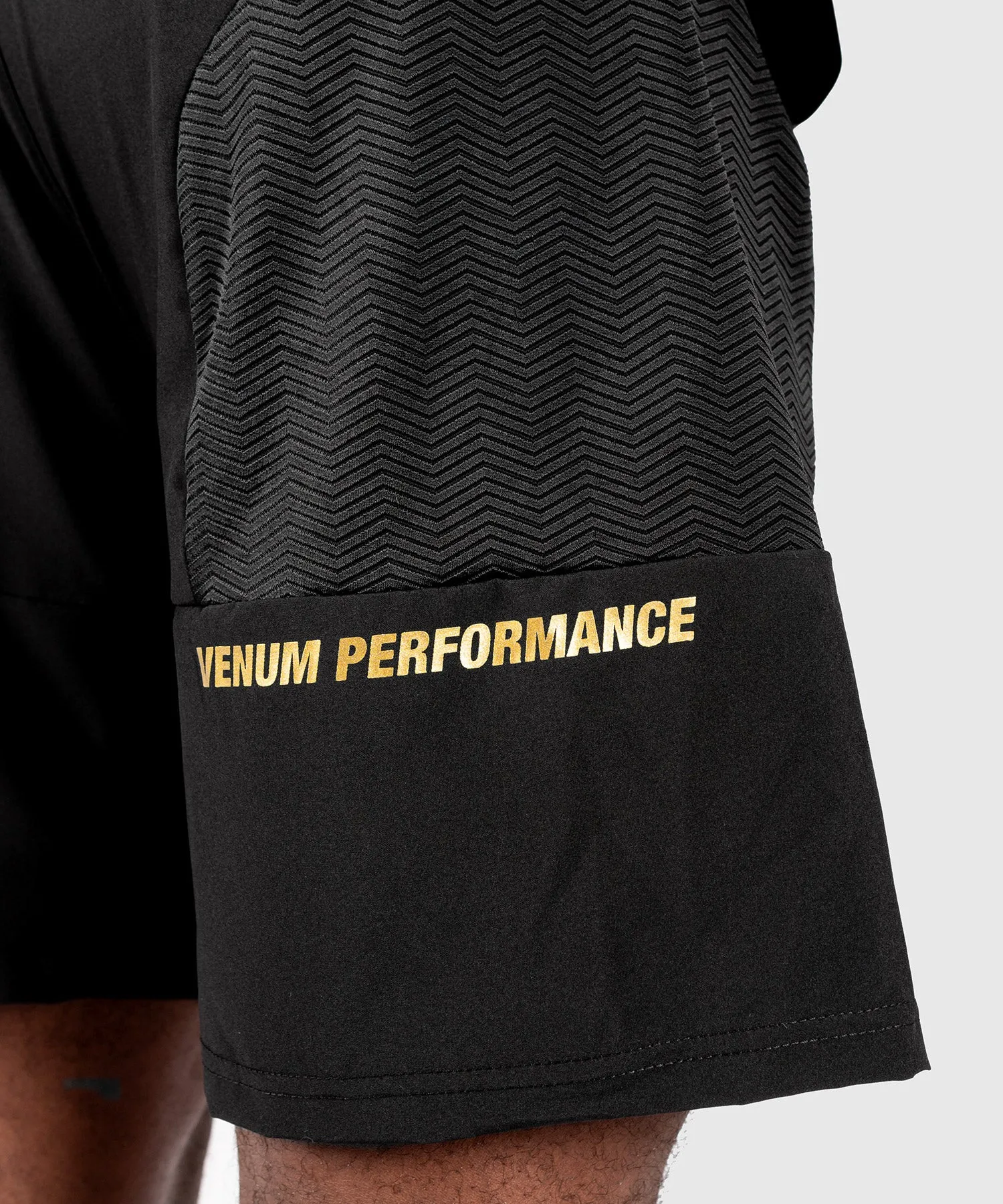 PANTALóN CORTO DE ENTRENAMIENTO VENUM GFIT