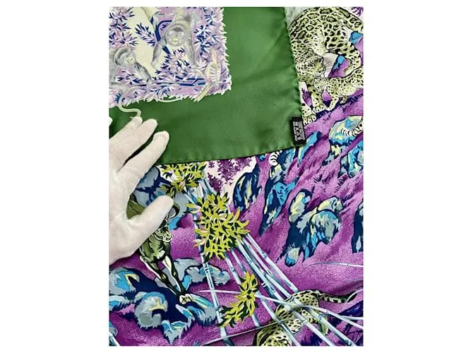 Plaza sublime Hermès "Sichuan" Verde Púrpura 