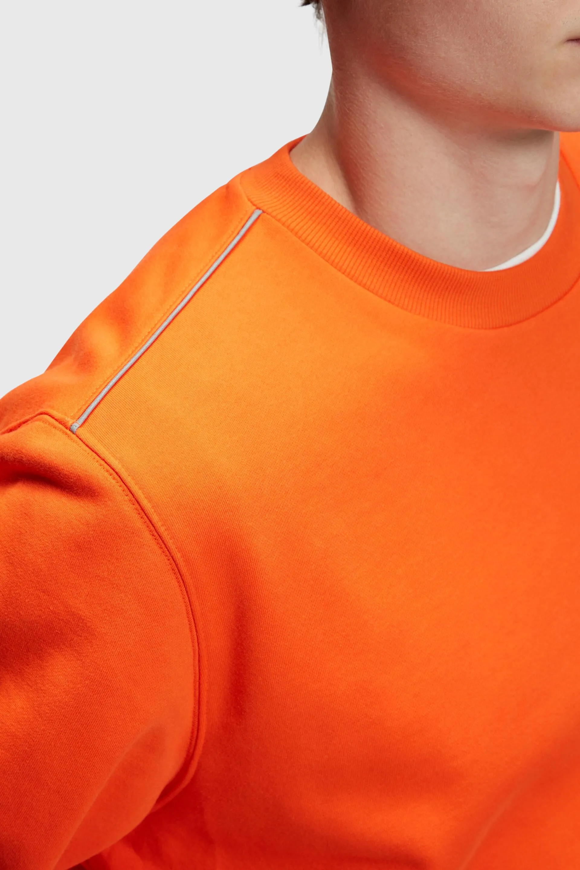Sudadera extragrande con estampado del logotipo