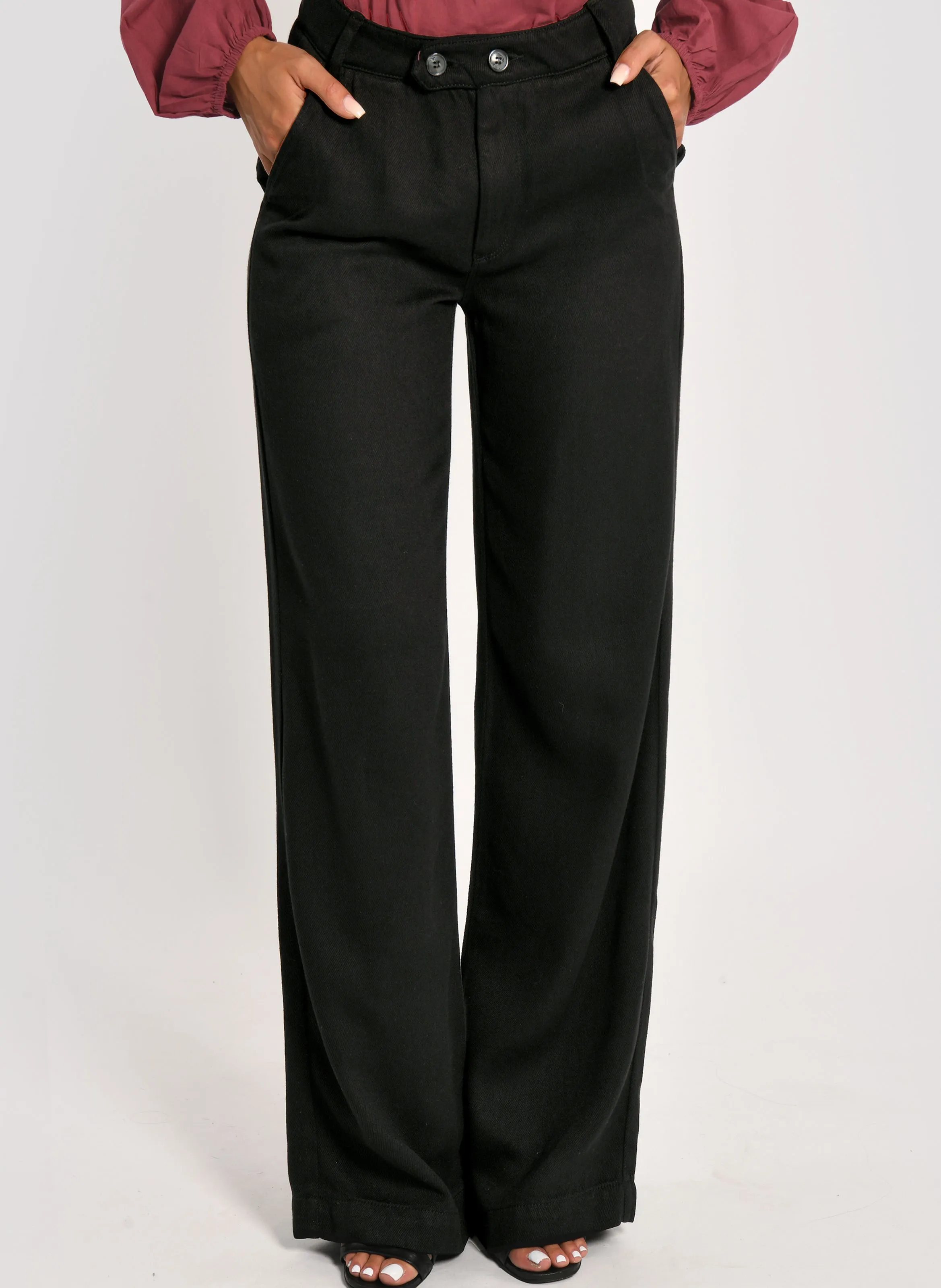 SUN  PANTALóN ANCHO EN NEGRO