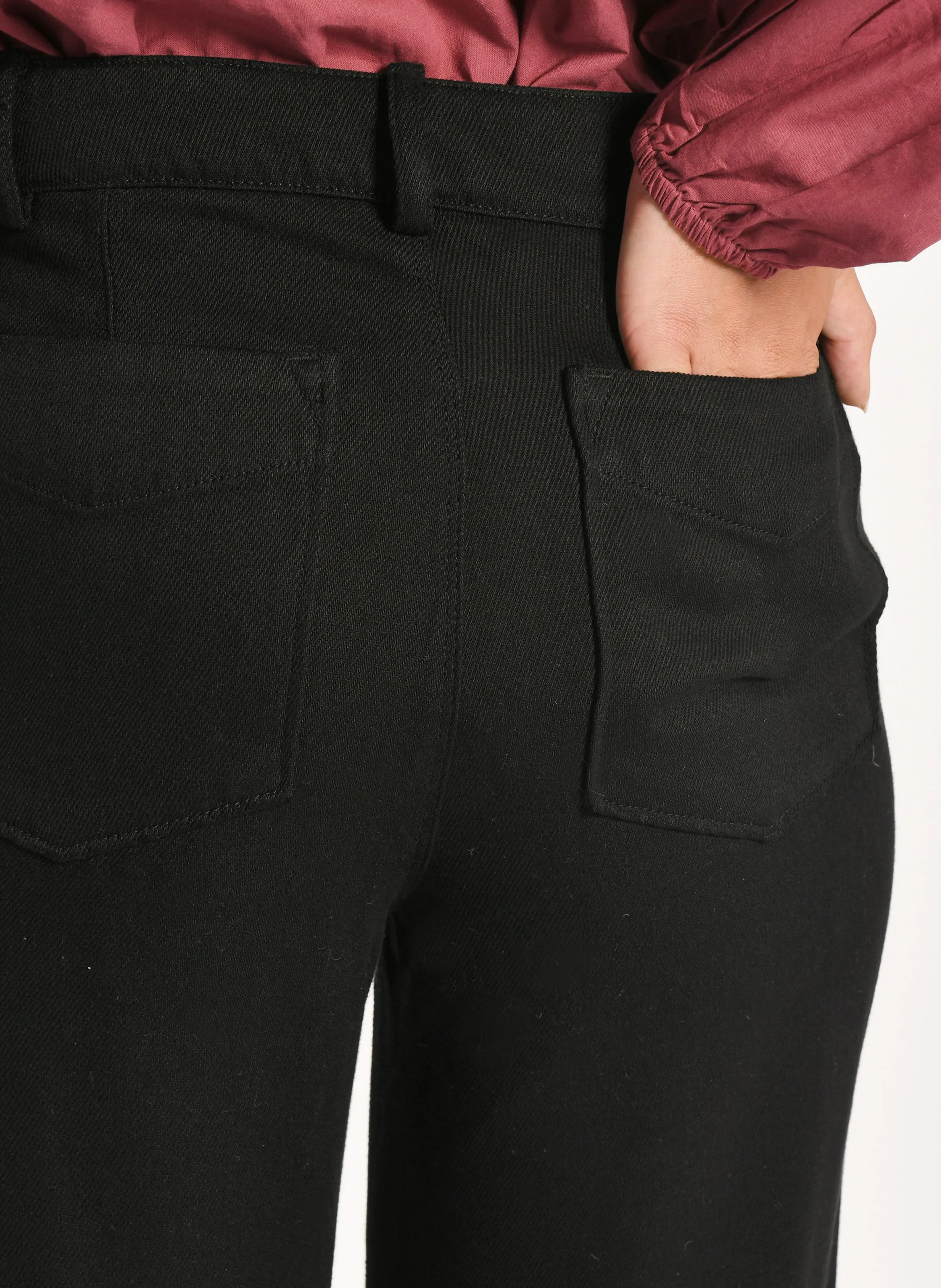 SUN  PANTALóN ANCHO EN NEGRO