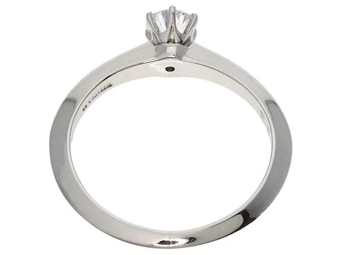 Tiffany & Co Anillo de diamante Tiffany Solitaire con borde afilado 