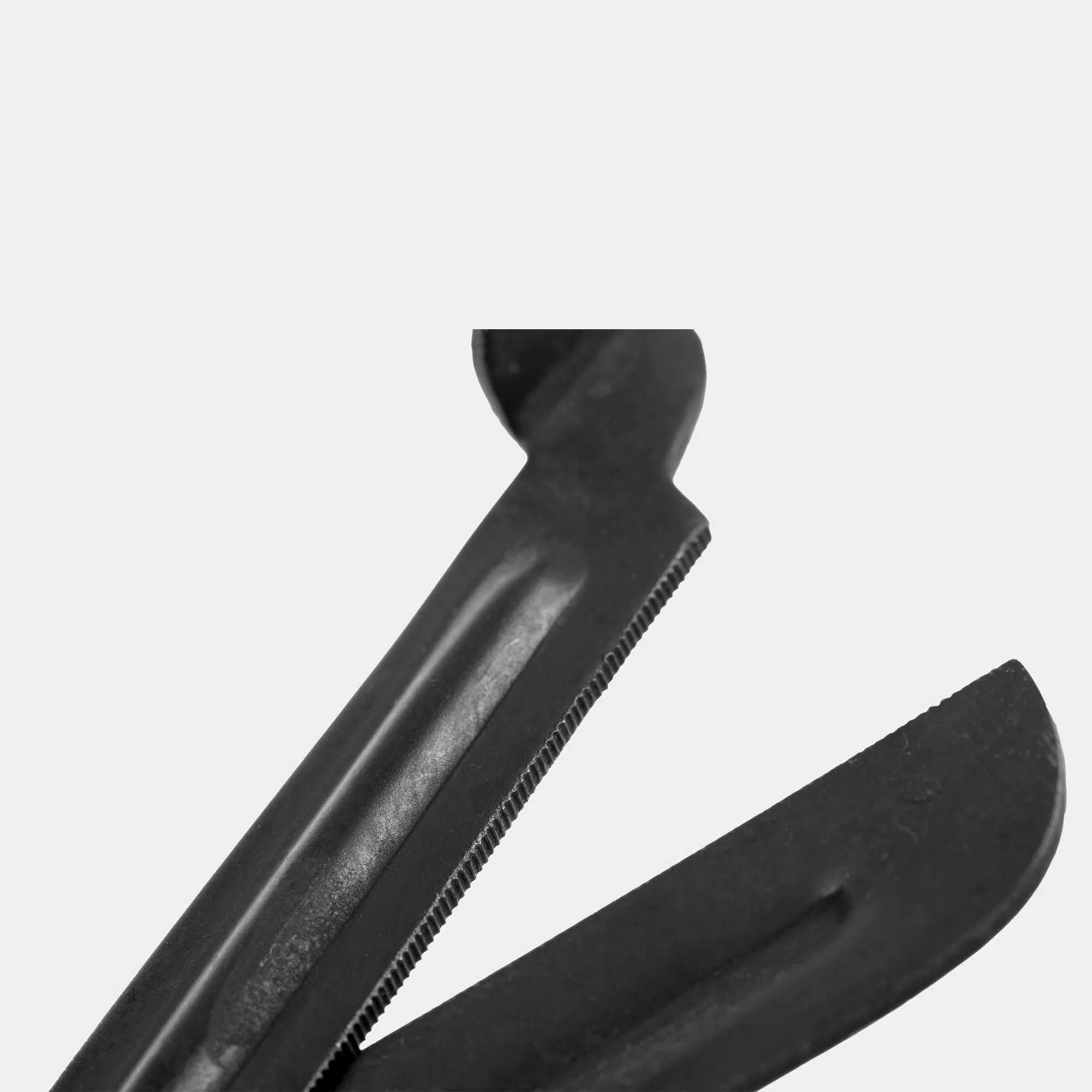 TIJERAS DE EMERGENCIA TRAUMA SHEAR  INVADER GEAR