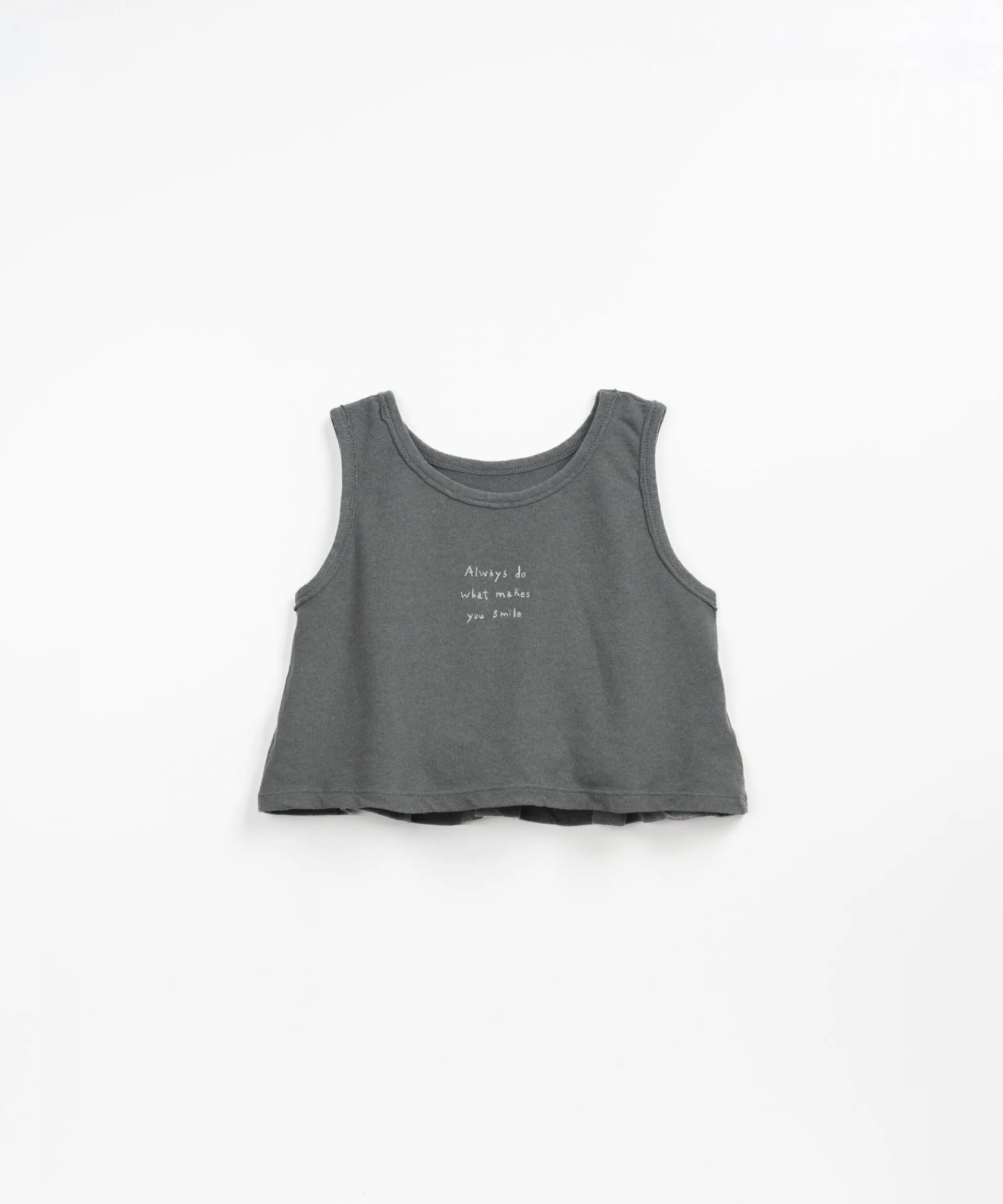 Top con frase en el pecho | Textile Art