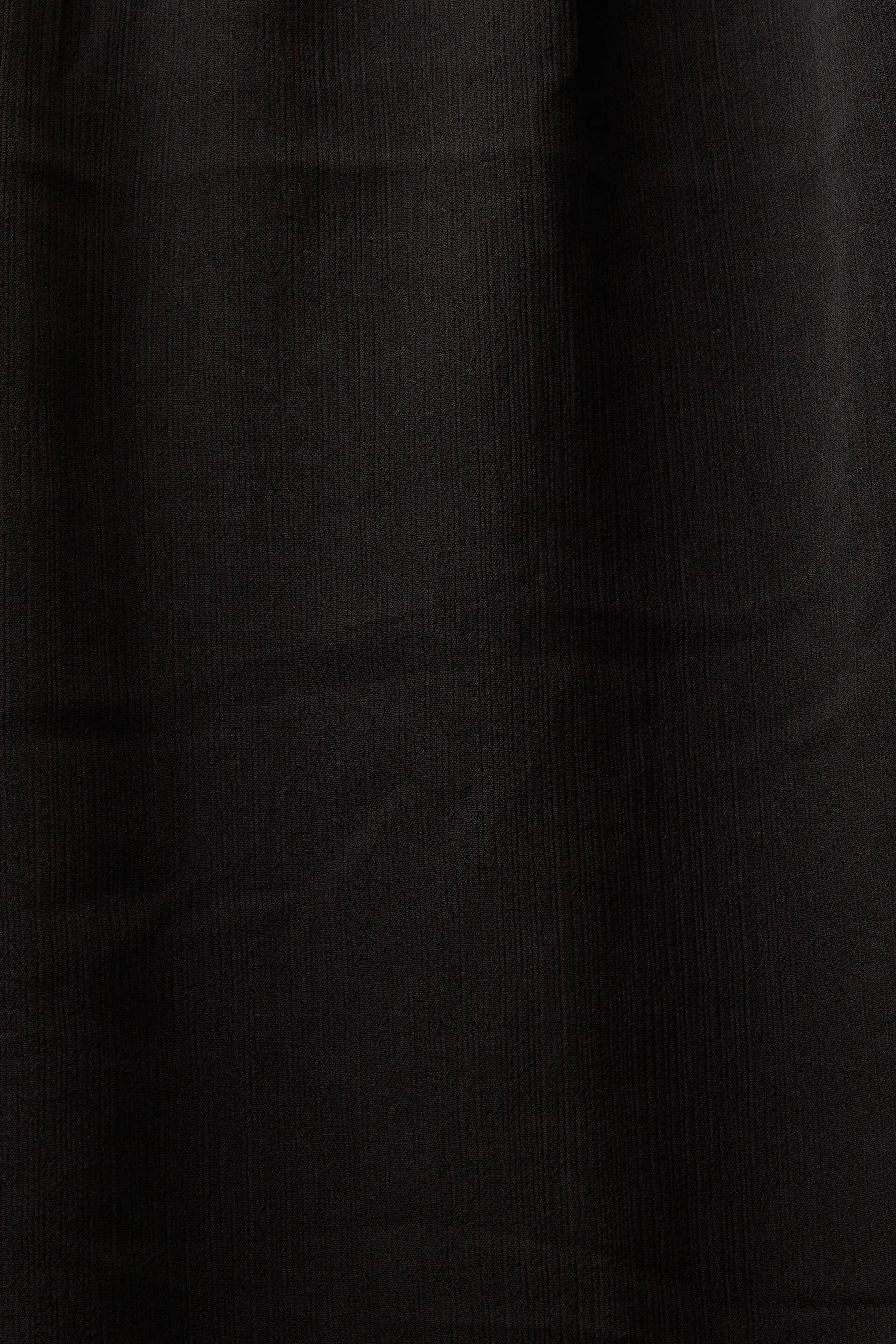 Vestido corto de gasa de crepé