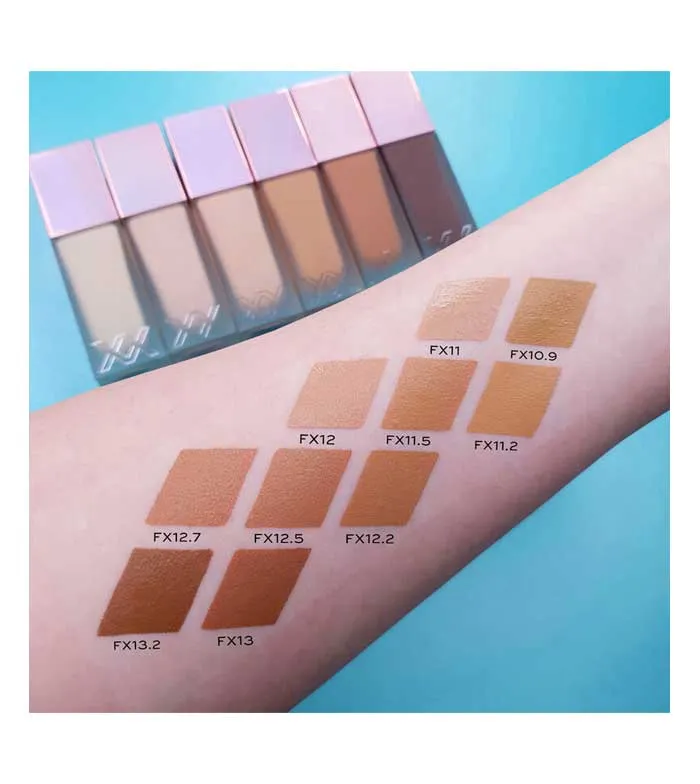 XX REVOLUTION  BASE DE MAQUILLAJE GLOW SKIN FAUXXDATION  FX13.5