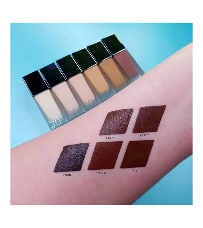 XX REVOLUTION  BASE DE MAQUILLAJE LIQUID SKIN FAUXXDATION  FX1