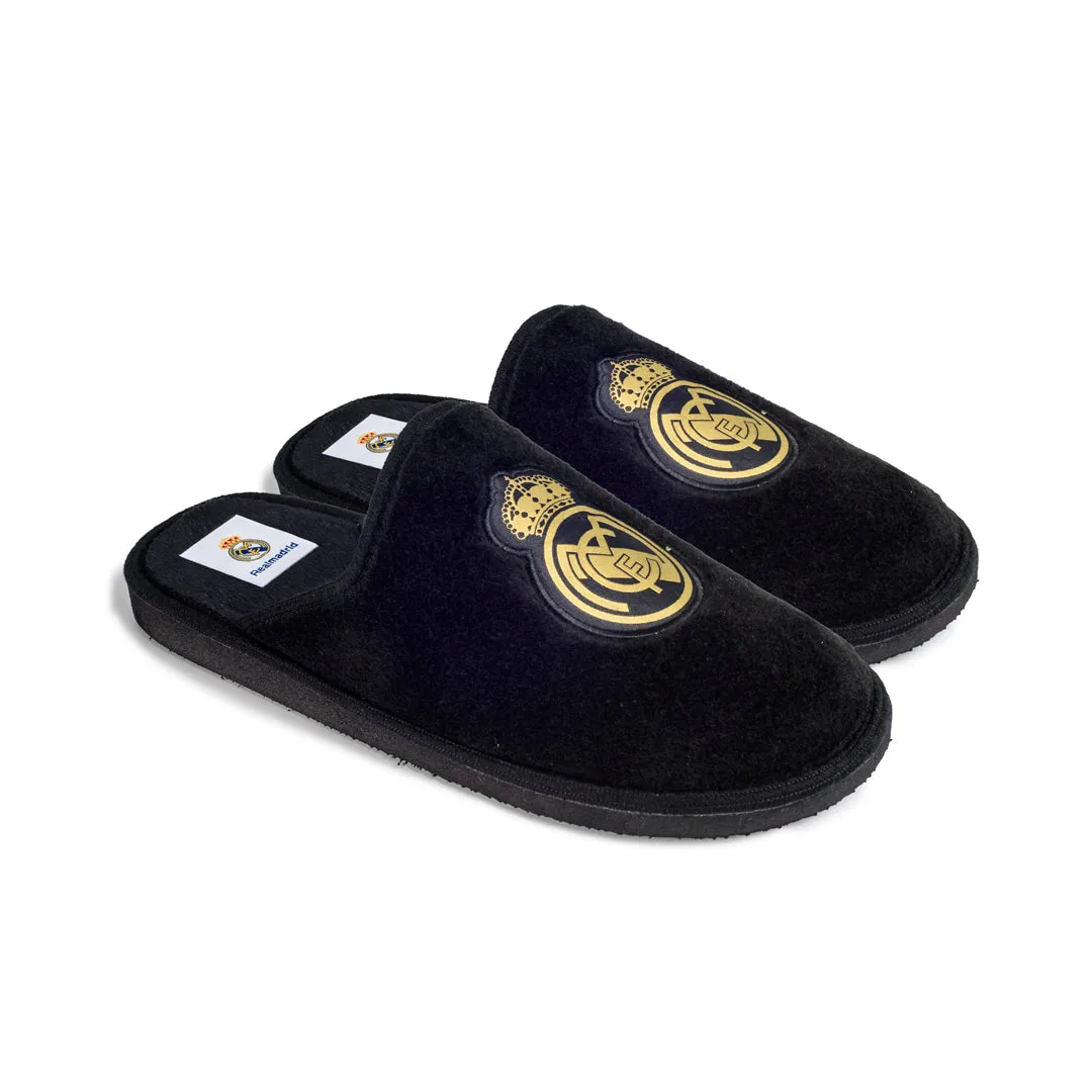 ZAPATILLAS DE CASA REAL MADRID OFICIALES TEMPORADA 2425 (LIGERAS) EN SUATEX NEGRAS