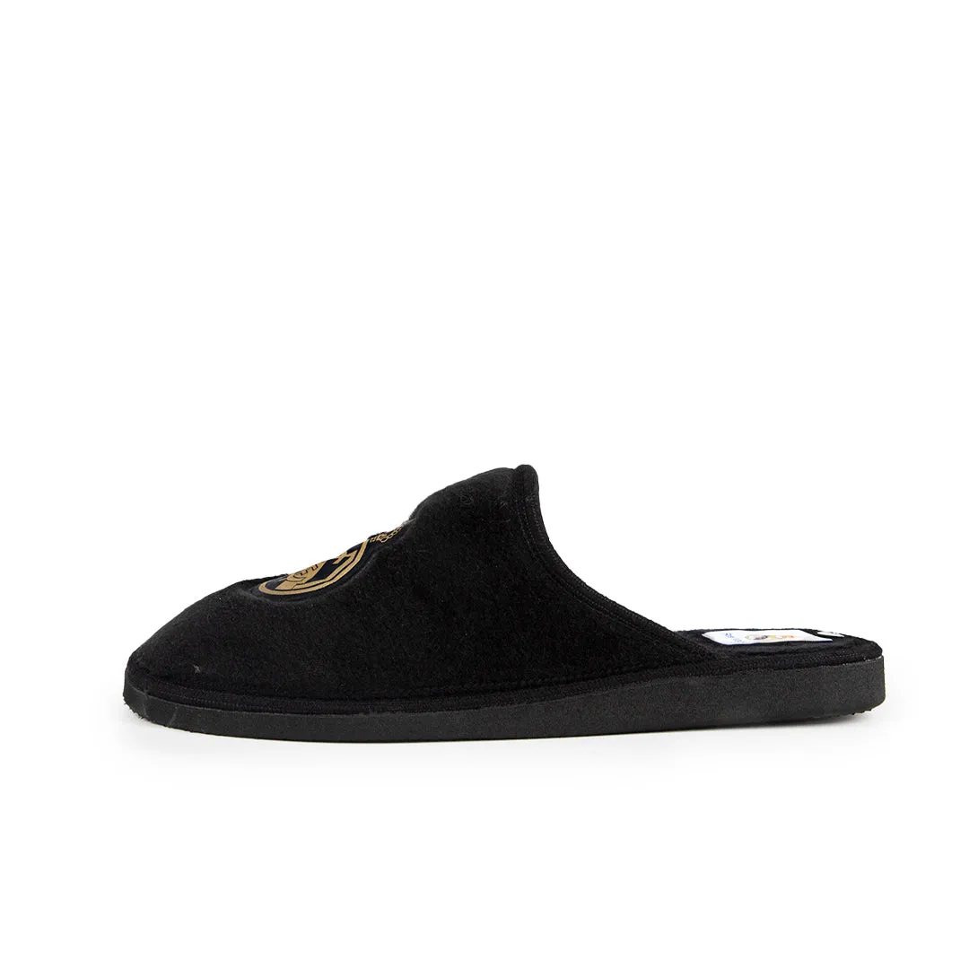 ZAPATILLAS DE CASA REAL MADRID OFICIALES TEMPORADA 2425 (LIGERAS) EN SUATEX NEGRAS