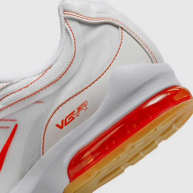 ZAPATILLAS URBANAS MUJER AIR MAX VGR S50